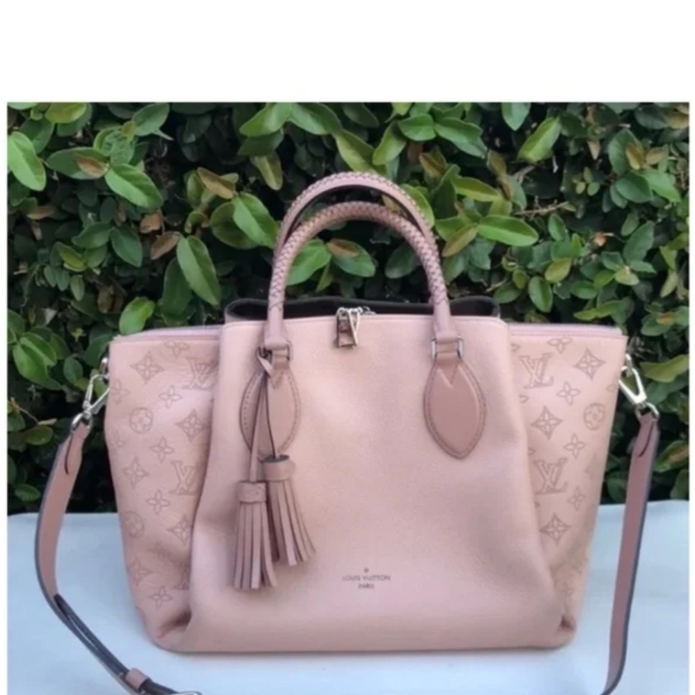 Louis Vuitton Haumea Mahina Magnolia Pink Leather Bag